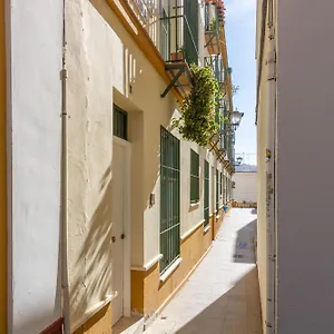 Bordador Courtyard By Valcambre Sevilla